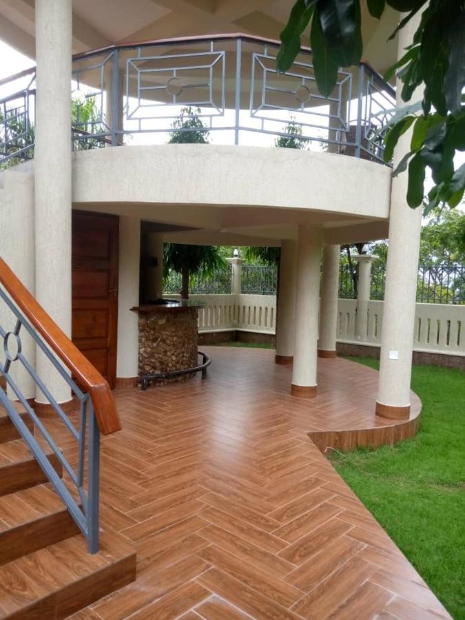 Coast View Resort Кігома Екстер'єр фото