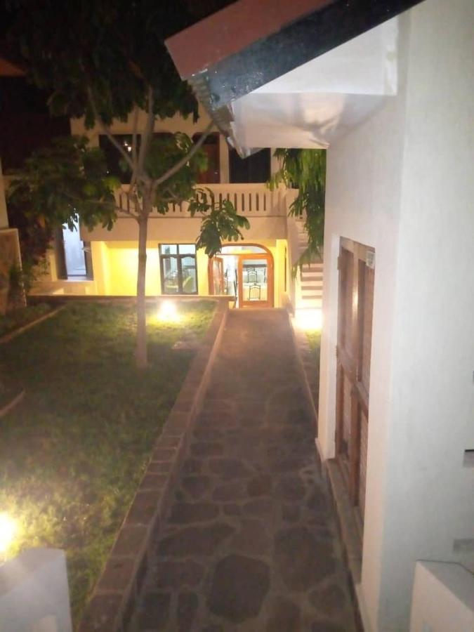Coast View Resort Кігома Екстер'єр фото